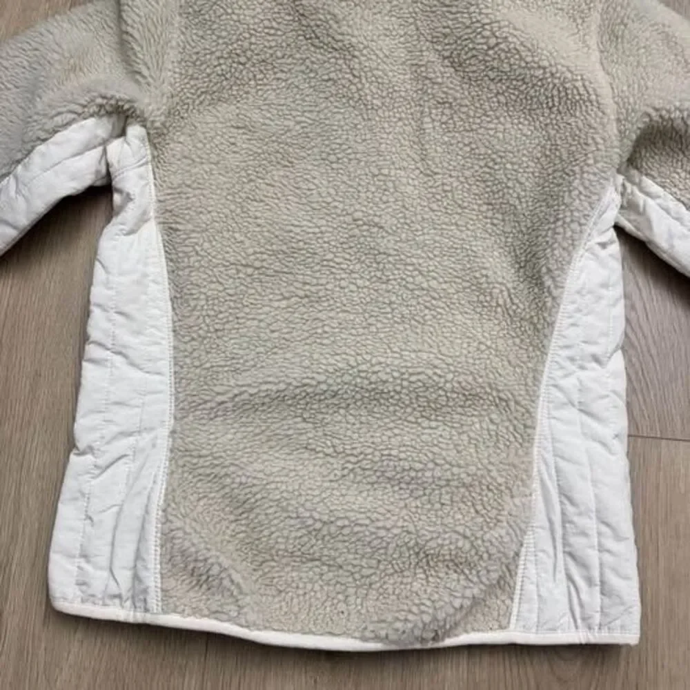 Patagonia Women's Classic Retro-X Fleece Jacket Cream Size Small